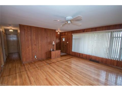 8116 Dalepoint Rd, Independence, OH 44131 photo 3