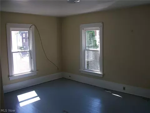 165 E Ohio Ave, Sebring, OH 44672 photo 9