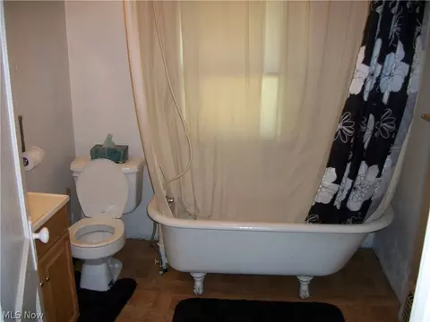 165 E Ohio Ave, Sebring, OH 44672 photo 7