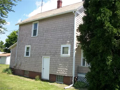 165 E Ohio Ave, Sebring, OH 44672 photo 3