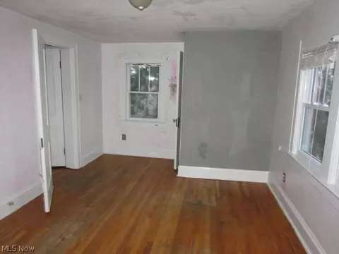 100 E Summit St, Chagrin Falls, OH 44022 photo 14