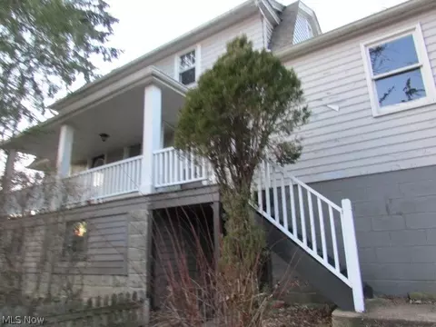 100 E Summit St, Chagrin Falls, OH 44022 photo 4