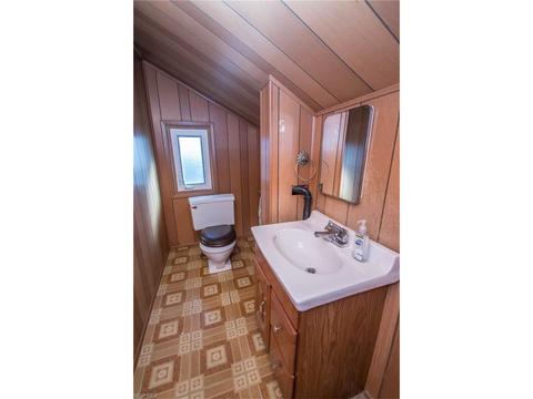 6418 Monmouth Dr, Parma, OH 44129 photo 21
