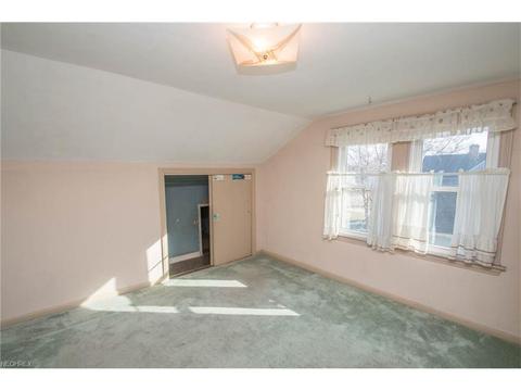 6418 Monmouth Dr, Parma, OH 44129 photo 19
