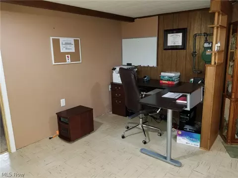 445 Geneva Ave, Struthers, OH 44471 photo 16