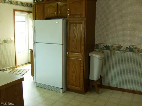 119 Preston St, Elyria, OH 44035 photo 7