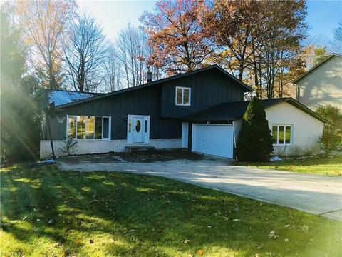 32600 Stony Brook Ln, Solon, OH 44139 photo 1