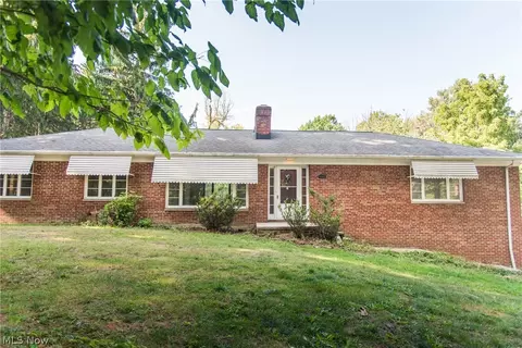 4815 Hillside Rd, Independence, OH 44131 photo 3