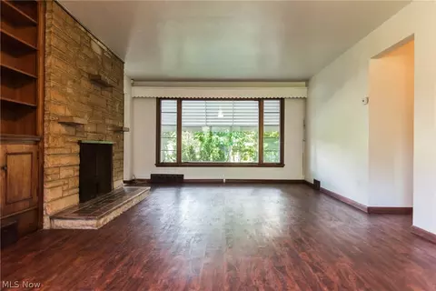 4815 Hillside Rd, Independence, OH 44131 photo 5