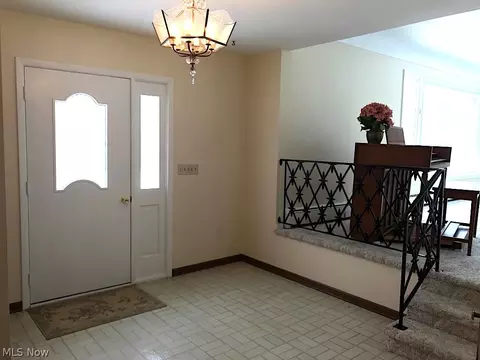 37050 Eagle Rd, Willoughby Hills, OH 44094 photo 6