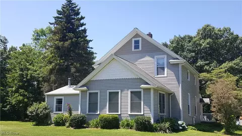 3027 Columbus Ave, Ashtabula, OH 44004 photo 2