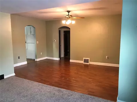 3027 Columbus Ave, Ashtabula, OH 44004 photo 16