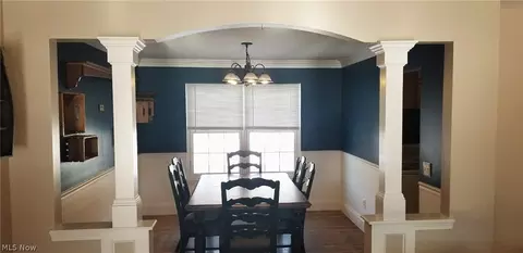 2571 Thor Ct, Painesville, OH 44077 photo 2