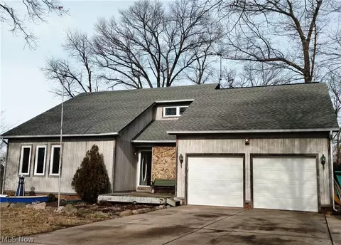 2571 Thor Ct, Painesville, OH 44077 photo 1