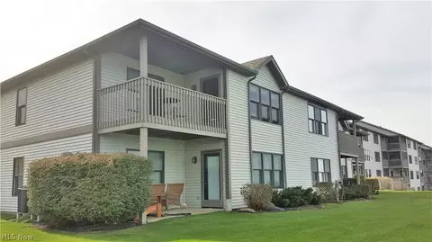 5237 Lake Rd W #1024, Ashtabula, OH 44004 photo 1