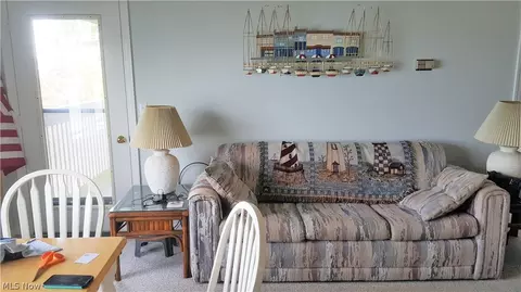 5237 Lake Rd W #1024, Ashtabula, OH 44004 photo 6