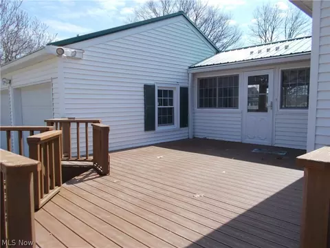 1222 Lakeview Dr, Ashtabula, OH 44004 photo 6