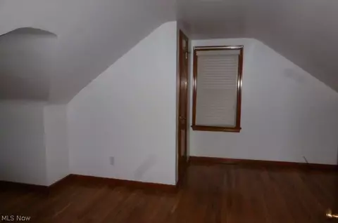 318 Center St, Struthers, OH 44471 photo 18