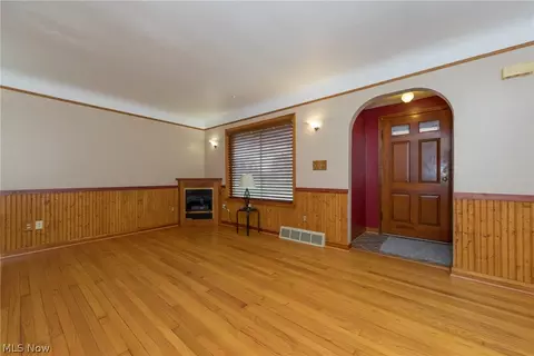 5305 Brainard Rd, Solon, OH 44139 photo 4
