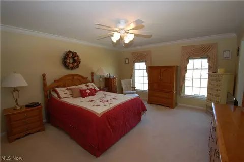 7731 Lime Ln, Parma, OH 44129 photo 11