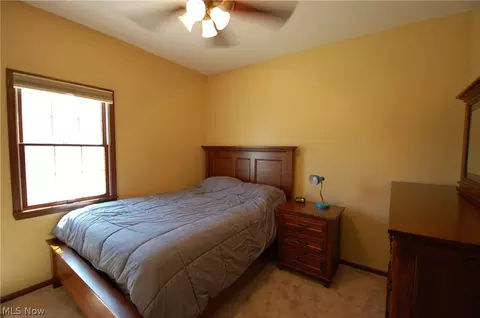 7731 Lime Ln, Parma, OH 44129 photo 19