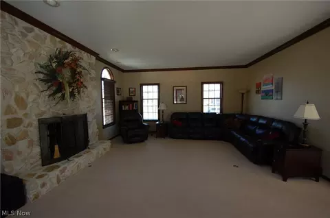 7731 Lime Ln, Parma, OH 44129 photo 7