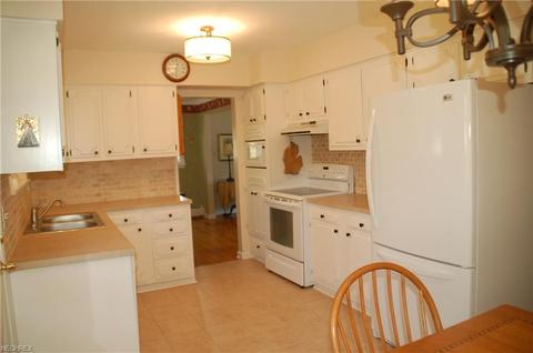 407 Gateway Blvd, Huron, OH 44839 photo 24