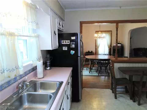 1519 W 9th St, Ashtabula, OH 44004 photo 3