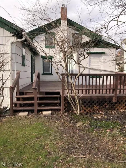 136 E Bridge St, Berea, OH 44017 photo 30