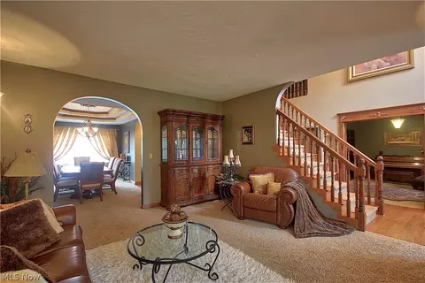 5892 Dailey Rd, New Franklin, OH 44319 photo 6