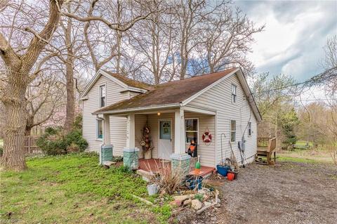 2559 W Center St, North Kingsville, OH 44068 photo 1