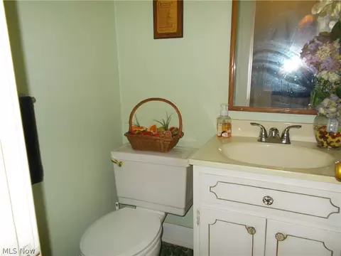 808 Bunker Hill Rd, Ashtabula, OH 44004 photo 13