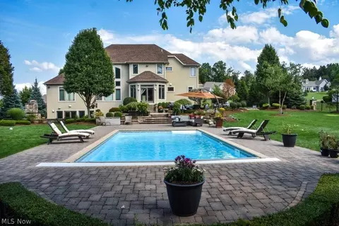 2404 Pine Valley Dr, Willoughby Hills, OH 44094 photo 32