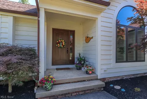 7255 Sandtree Ln, Mentor, OH 44060 photo 35
