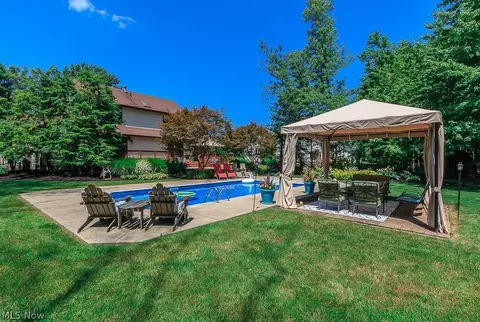 7255 Sandtree Ln, Mentor, OH 44060 photo 33