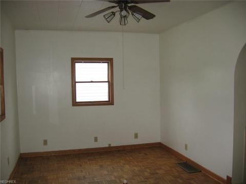 106 Euclid St, Elyria, OH 44035 photo 11