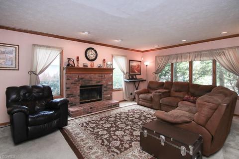 118 Vanderbilt Ct, Elyria, OH 44035 photo 15