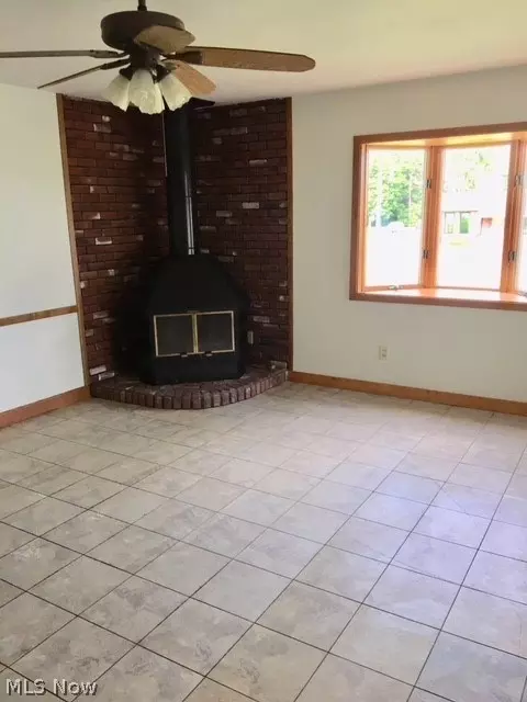 9626 E Center St, Windham, OH 44288 photo 10