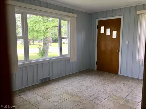 9626 E Center St, Windham, OH 44288 photo 27