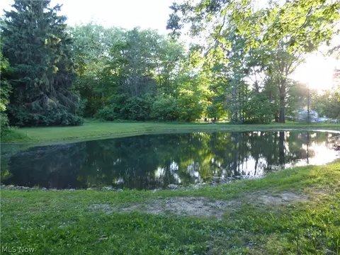 4719 Wenz Rd, Wakeman, OH 44889 photo 3