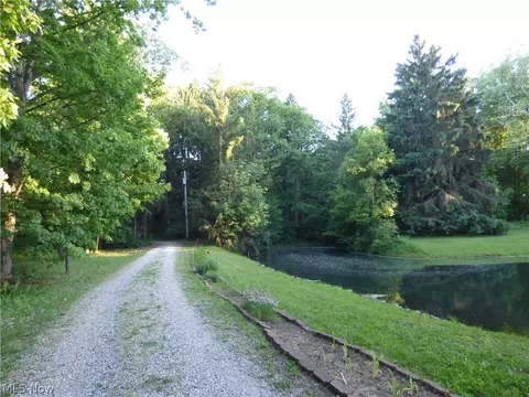 4719 Wenz Rd, Wakeman, OH 44889 photo 4