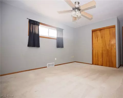 42270 Adelbert St, Elyria, OH 44035 photo 19
