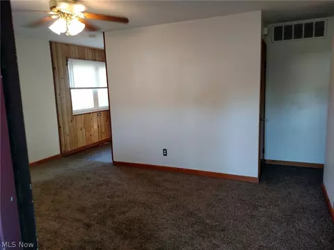 807 Concord Ave, Elyria, OH 44035 photo 7