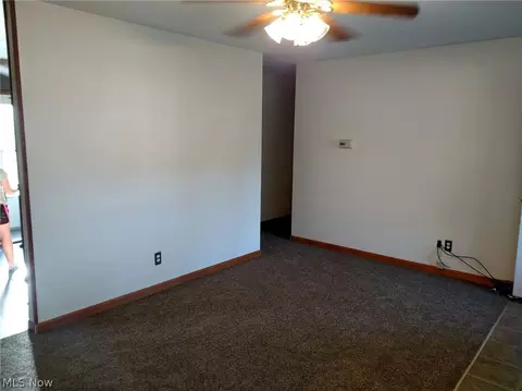 807 Concord Ave, Elyria, OH 44035 photo 8