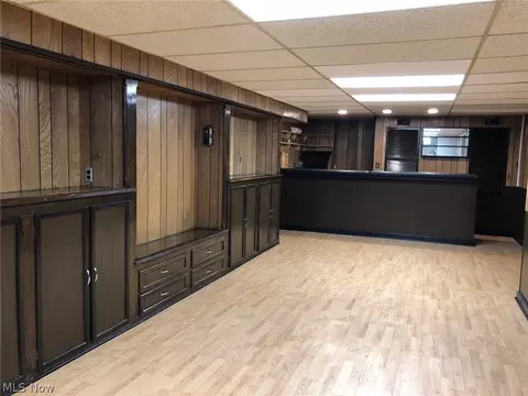 6321 Smith Rd, Brook Park, OH 44142 photo 18