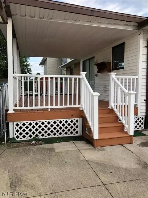 6321 Smith Rd, Brook Park, OH 44142 photo 32