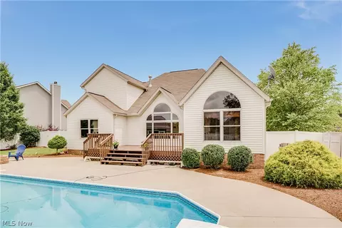 2826 Forestview St NE, Canton, OH 44721 photo 6