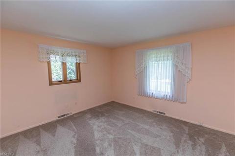 8253 Montello Rd, Independence, OH 44131 photo 13