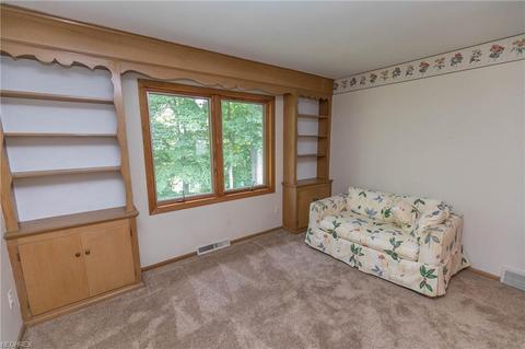 8253 Montello Rd, Independence, OH 44131 photo 16