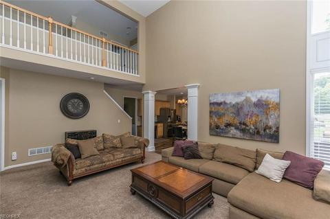 1430 Fireside Trl, Broadview Heights, OH 44147 photo 8